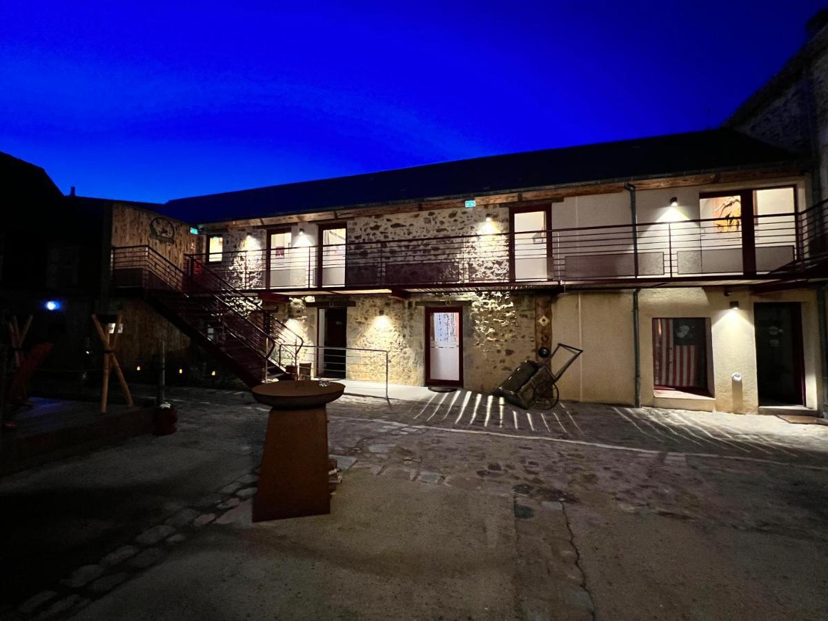 Hotel Le Ranch Brûlon Εξωτερικό φωτογραφία