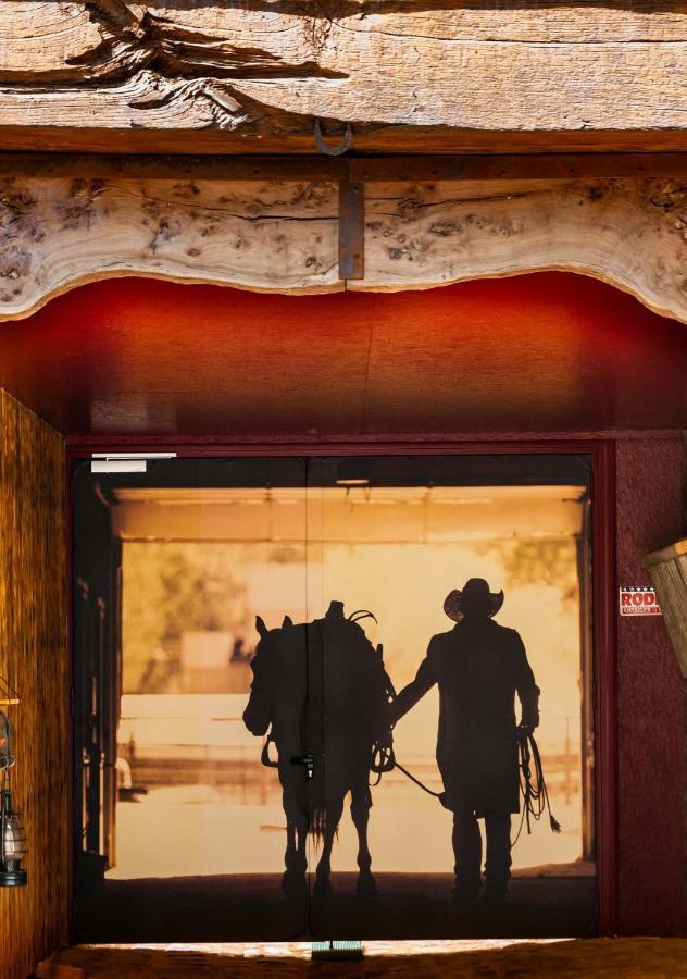 Hotel Le Ranch Brûlon Εξωτερικό φωτογραφία