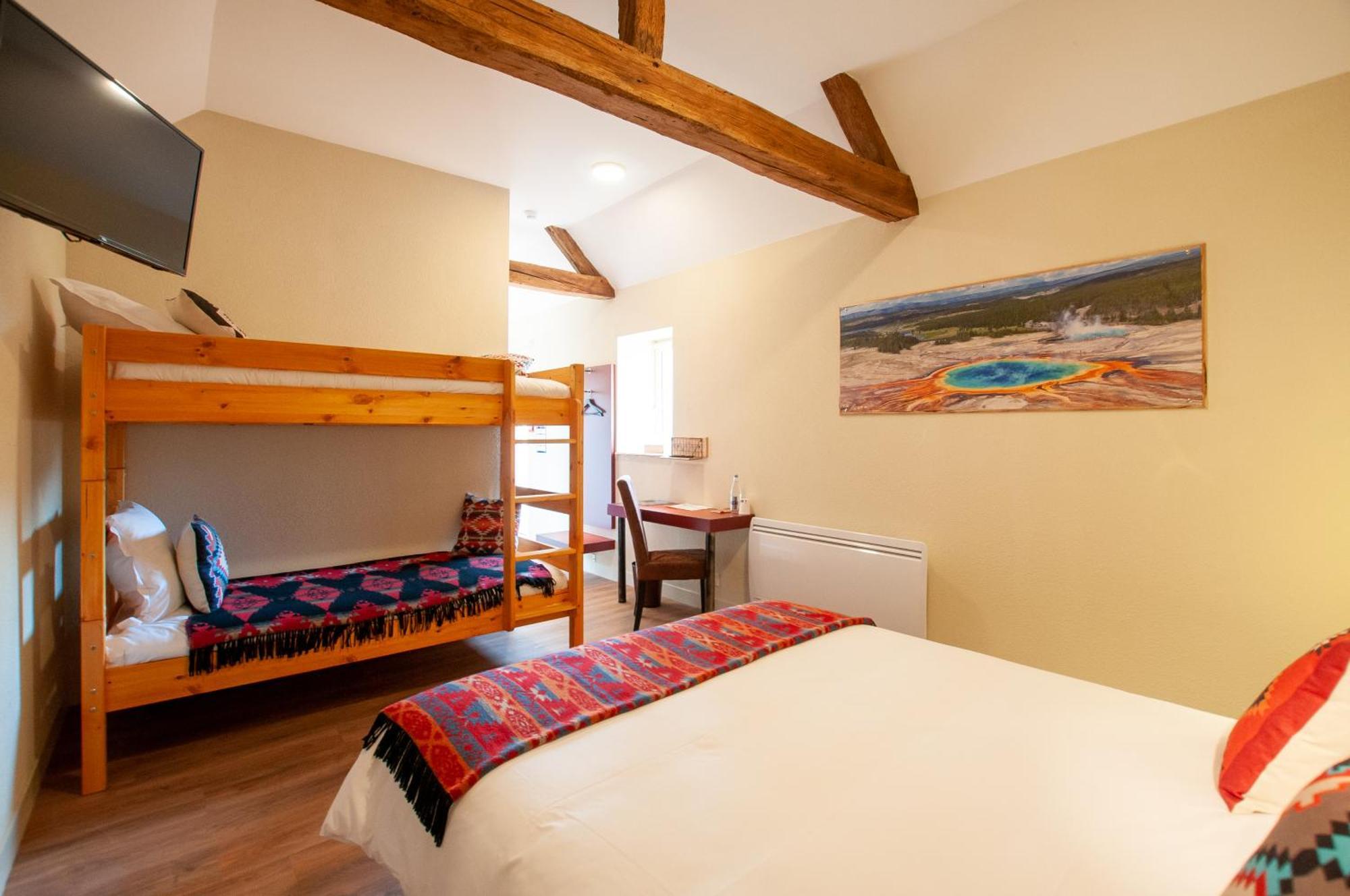 Hotel Le Ranch Brûlon Εξωτερικό φωτογραφία